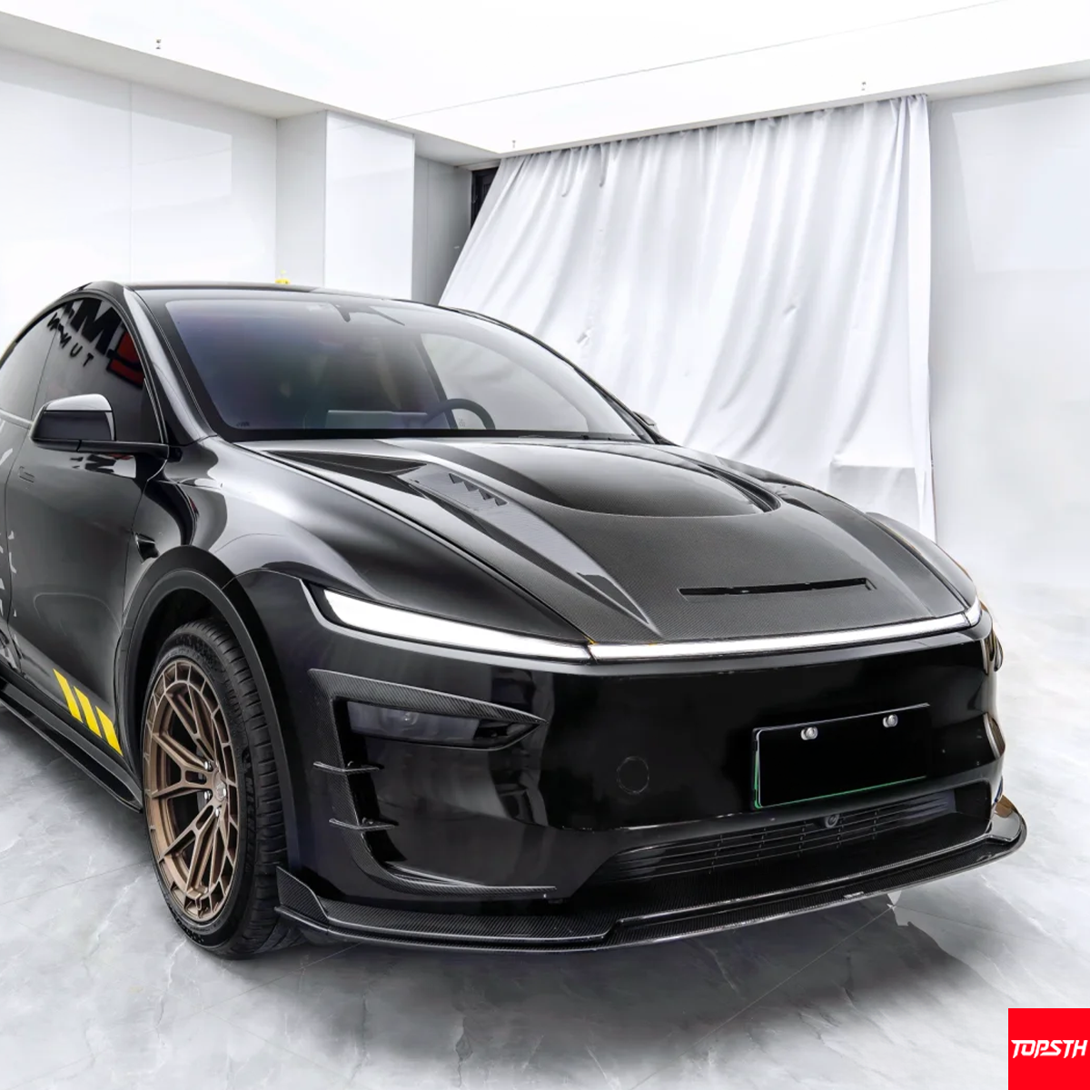 Tesla Model Y Juniper 2025+ CMST Design Carbon Fiber Engine Hood
