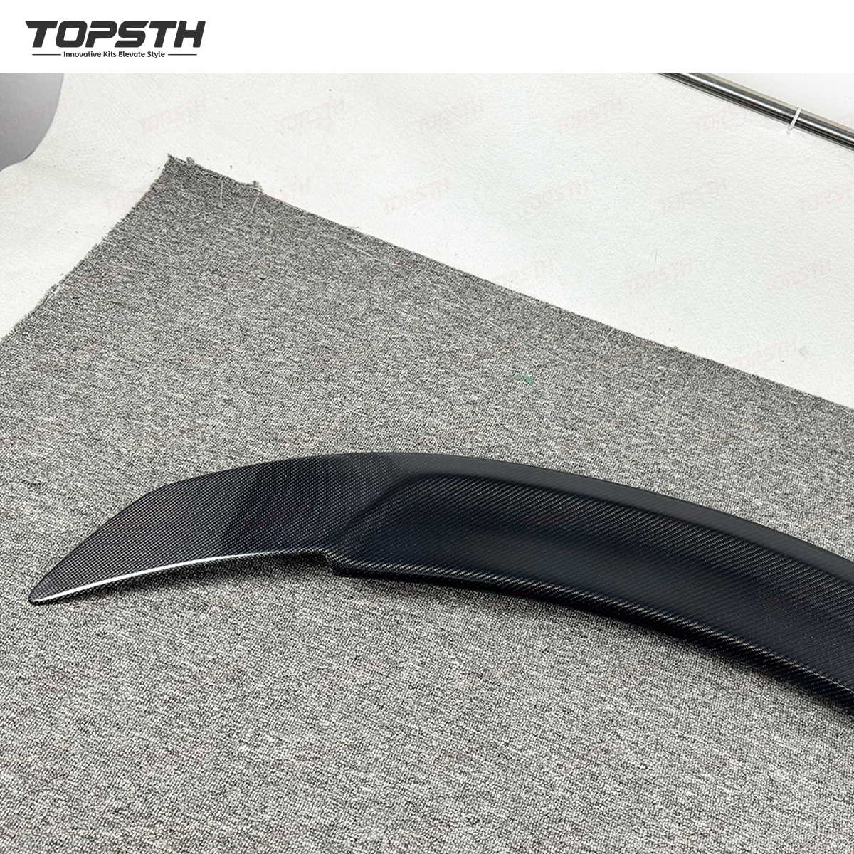 Tesla Model Y Juniper 2025+ RT Style Carbon Fiber Rear Spoiler
