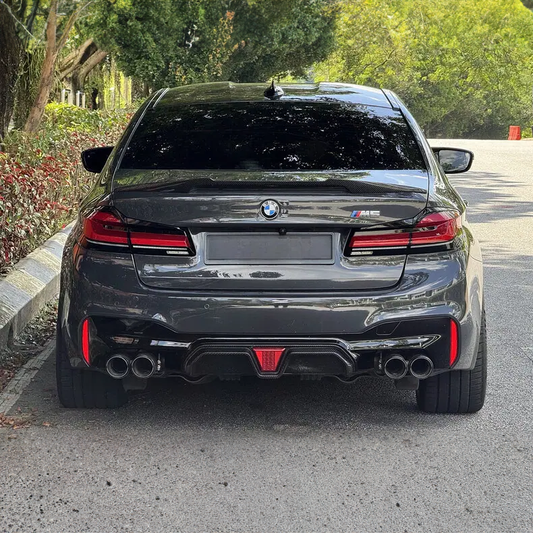BMW Carbon Fiber CS Style Rear Diffuser for F90 M5 (2018-2023)