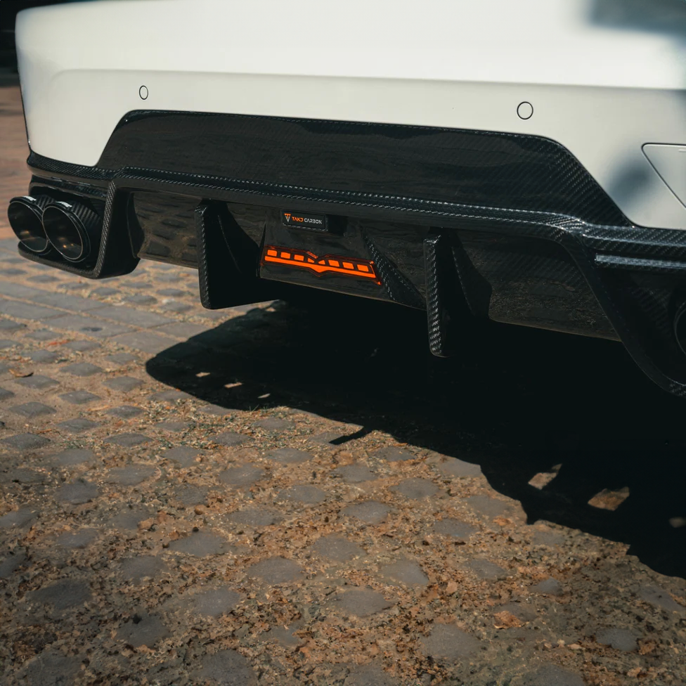 Difusor trasero de fibra de carbono preimpregnada TAKD de BMW para G20 LCI (2022+)