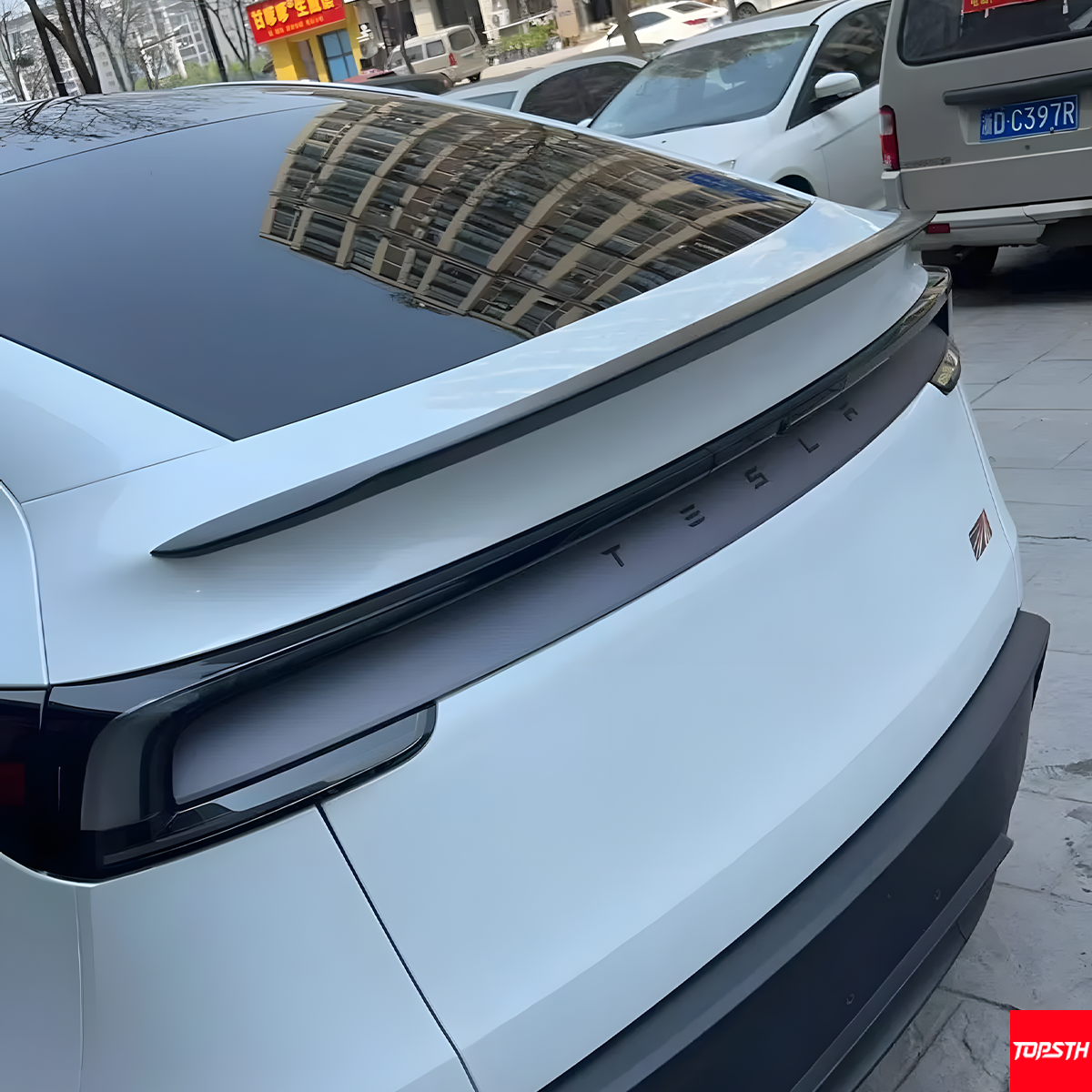 Tesla Model Y Juniper (2025+) Dry Carbon Fiber P-Style Rear Wing Spoiler - Gloss or Matte Finish