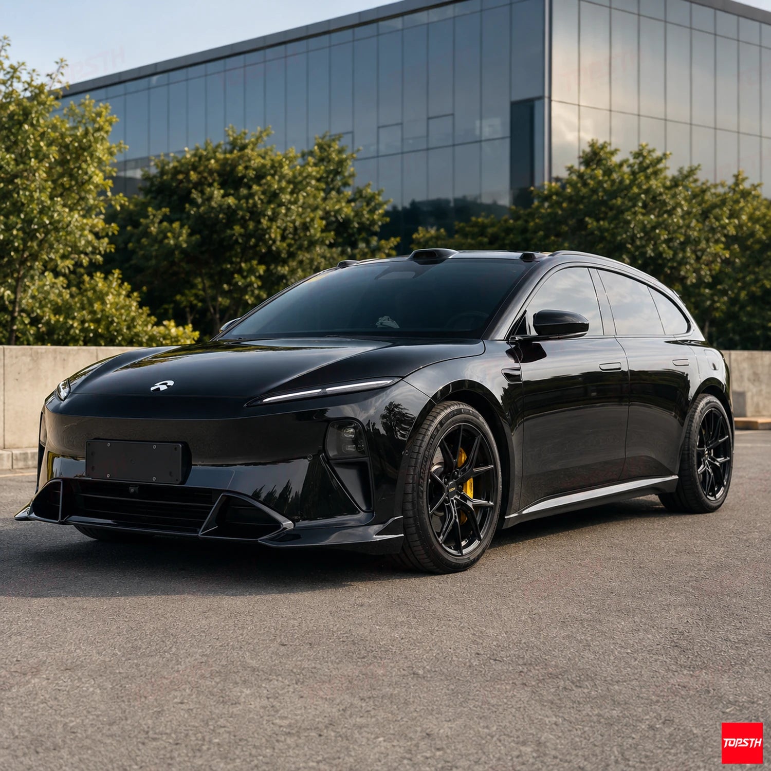 2023+ NIO ET5 Touring ET5T ROBOT Style ABS Body kit front 3-quarter full vehicle view by TOPSTH