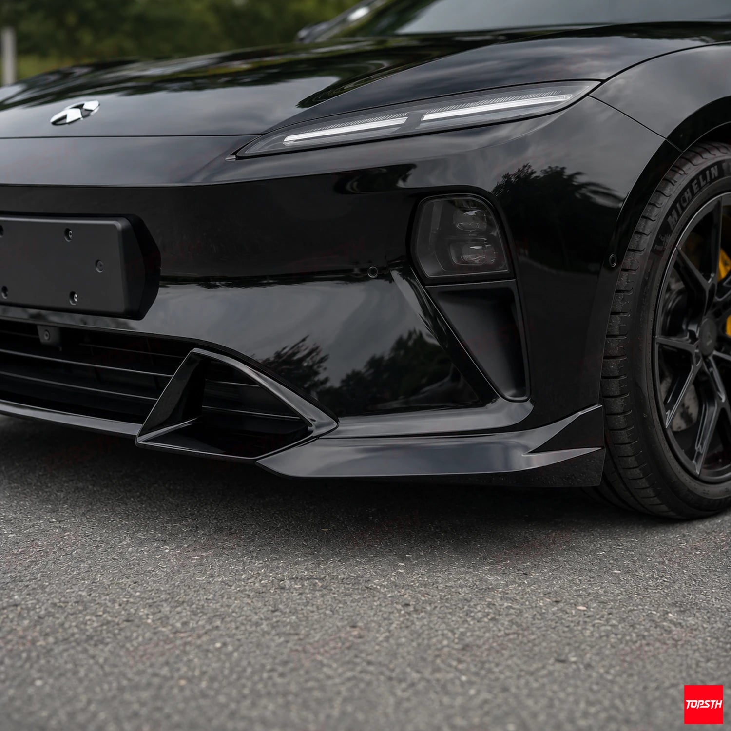 2023+ NIO ET5 Touring ET5T ROBOT Style ABS Body kit installation detail view by TOPSTH