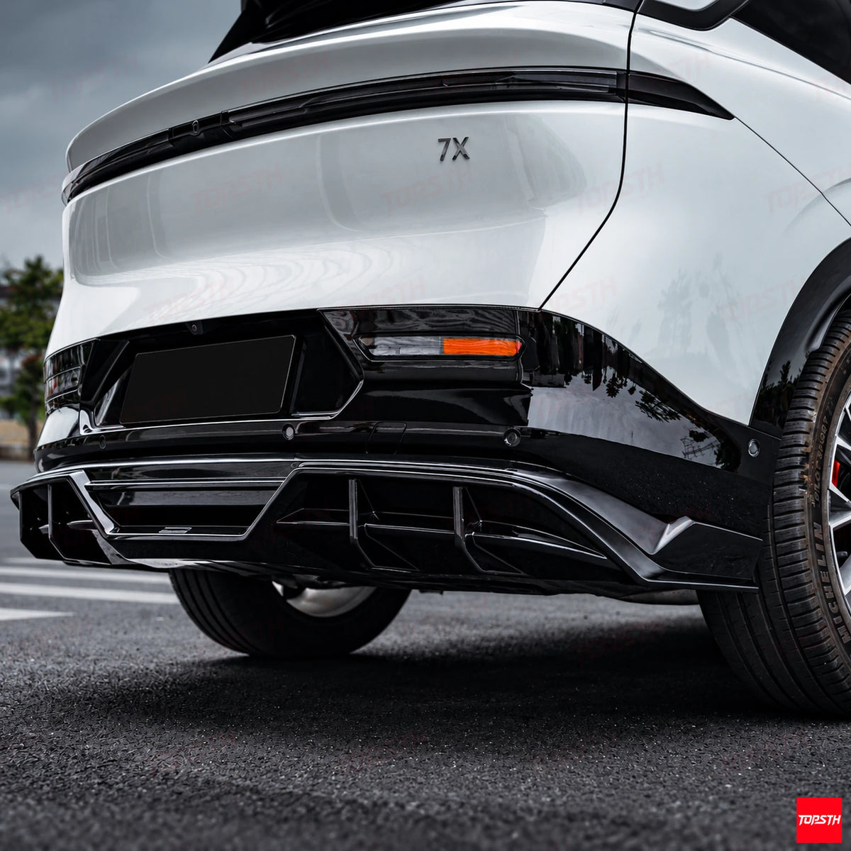 2024-2025 Zeekr 7X BSKT Style ABS Body Kit rear diffuser detail by TOPSTH