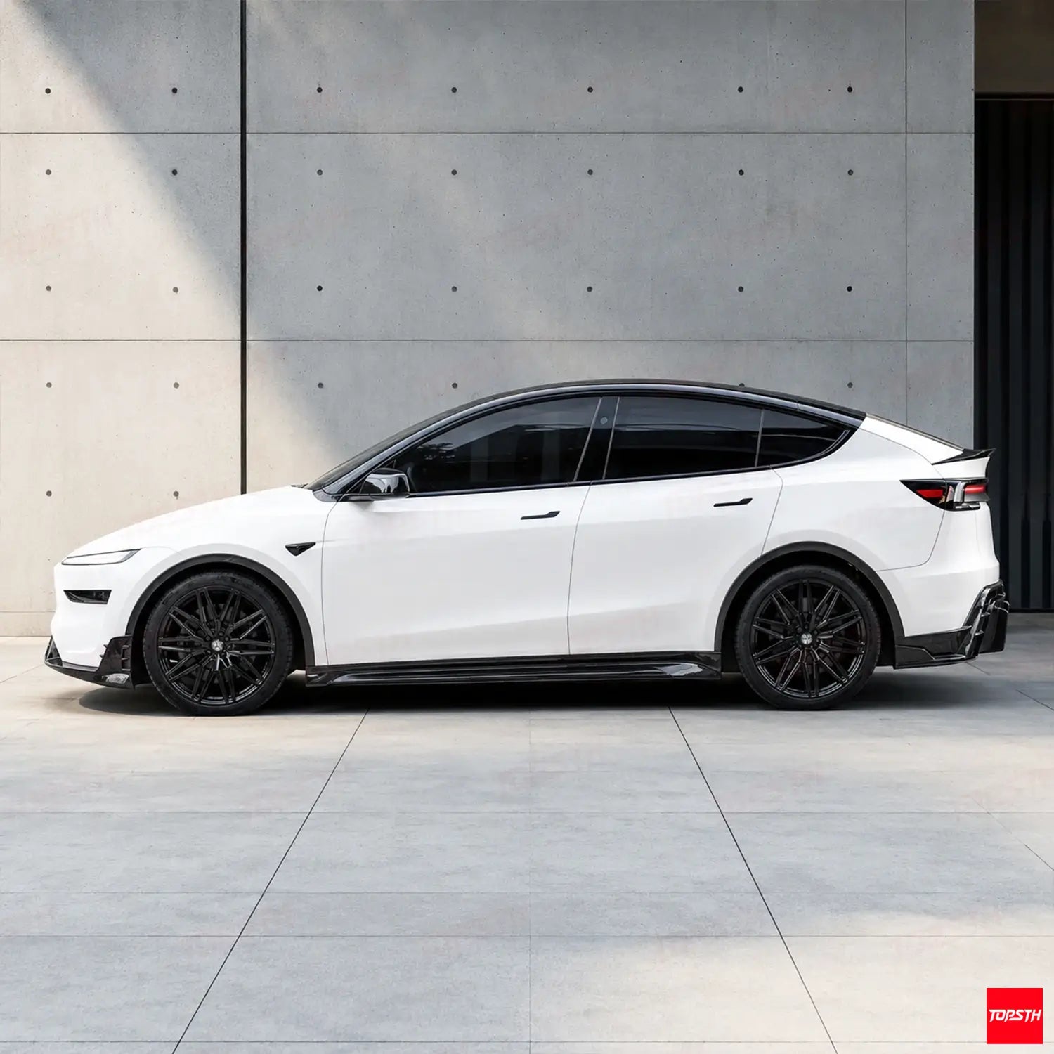 CMST GEN1 Style Carbon Fiber Body Kit for 2025+ Tesla YL/YYY, Side Profile by TOPSTH.