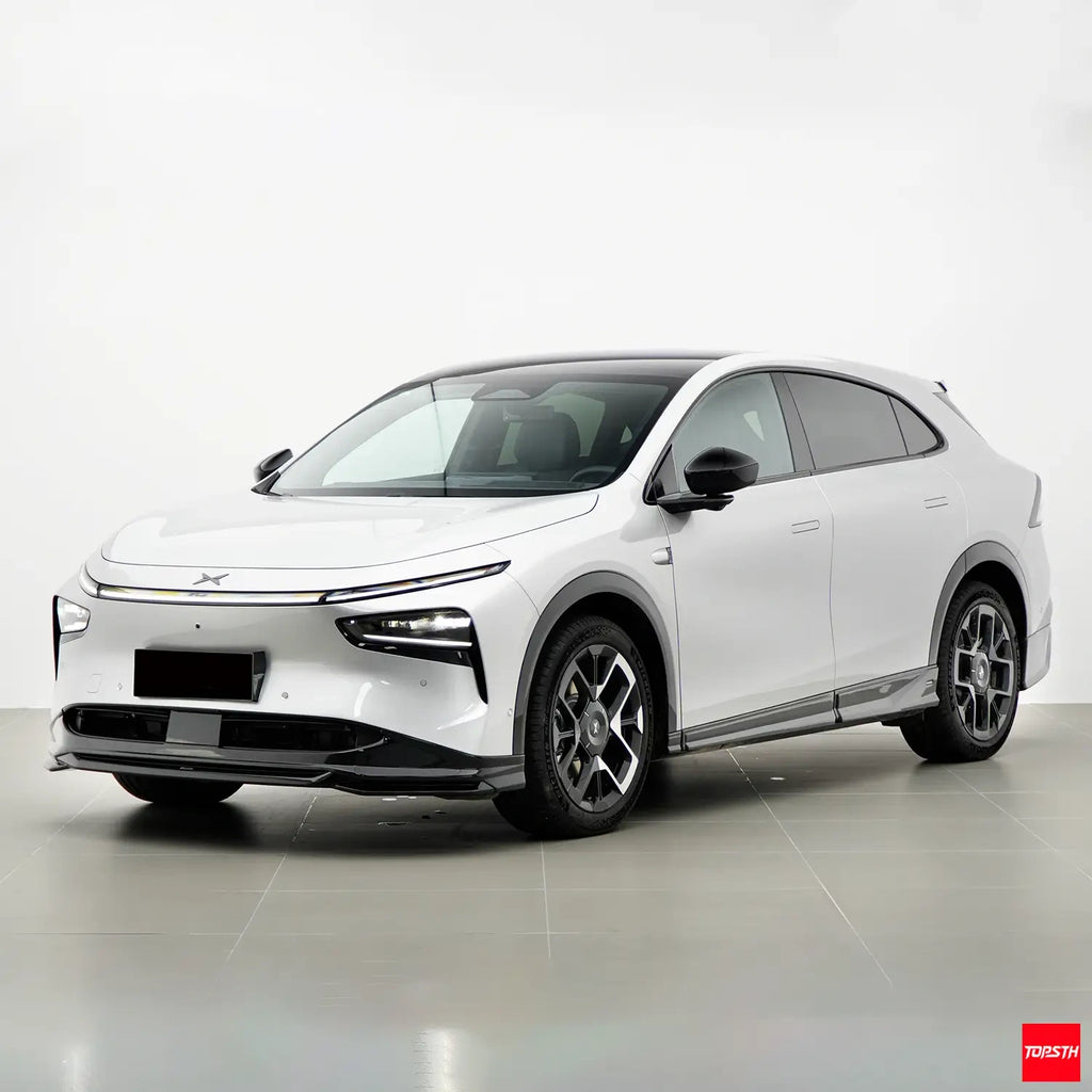 BSKT Style ABS Body Kit for 2025+ XPeng G7, Front 3 Quarter View by TOPSTH.