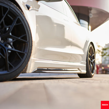 Tesla Model 3 (2024+) TOPSTH Design PP Injection-Molded Body Kit - Front Lip, Side Skirts, Rear Diffuser in Multiple Finishes
