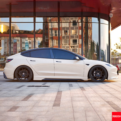 Tesla Model 3 (2024+) TOPSTH Design PP Injection-Molded Body Kit - Front Lip, Side Skirts, Rear Diffuser in Multiple Finishes