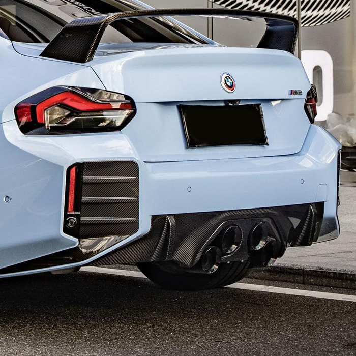 BMW Vorgefertigter Heckdiffusor aus Carbonfaser im M Performance-Stil für G87 M2 (2023+)