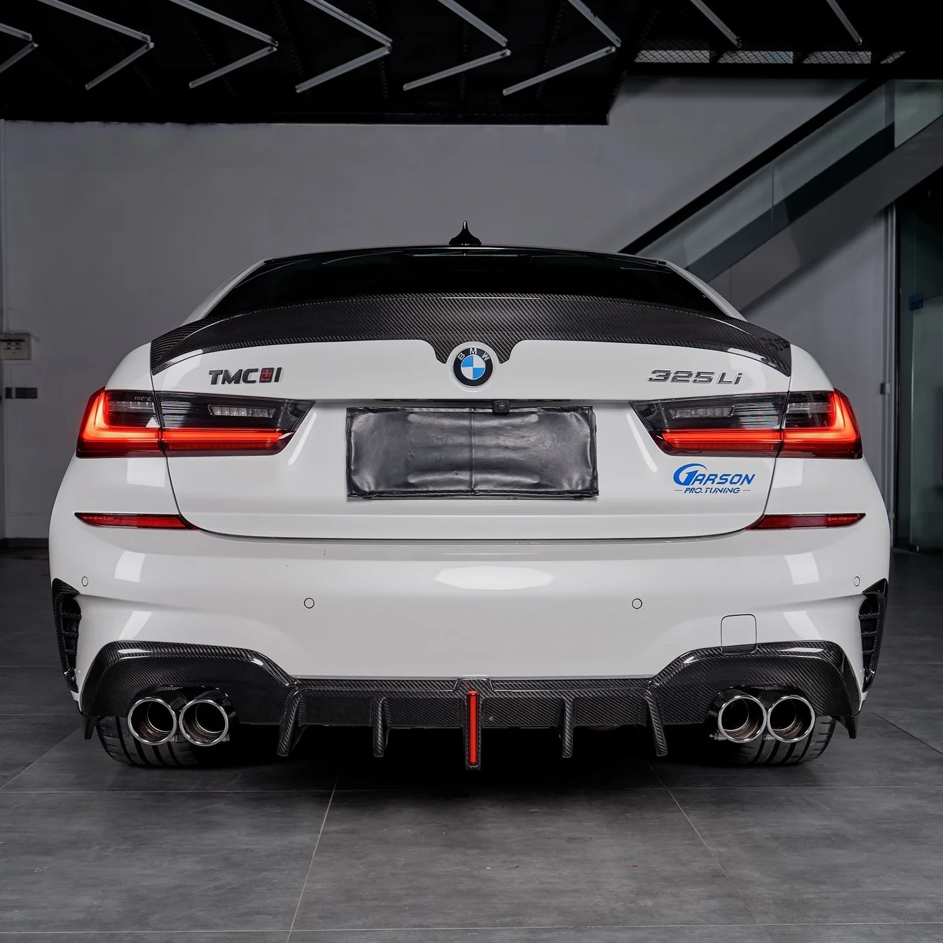 BMW Carbon Fiber Karbel Style Rear Diffuser for 3 Series G20 Pre-LCI (2019-2022)