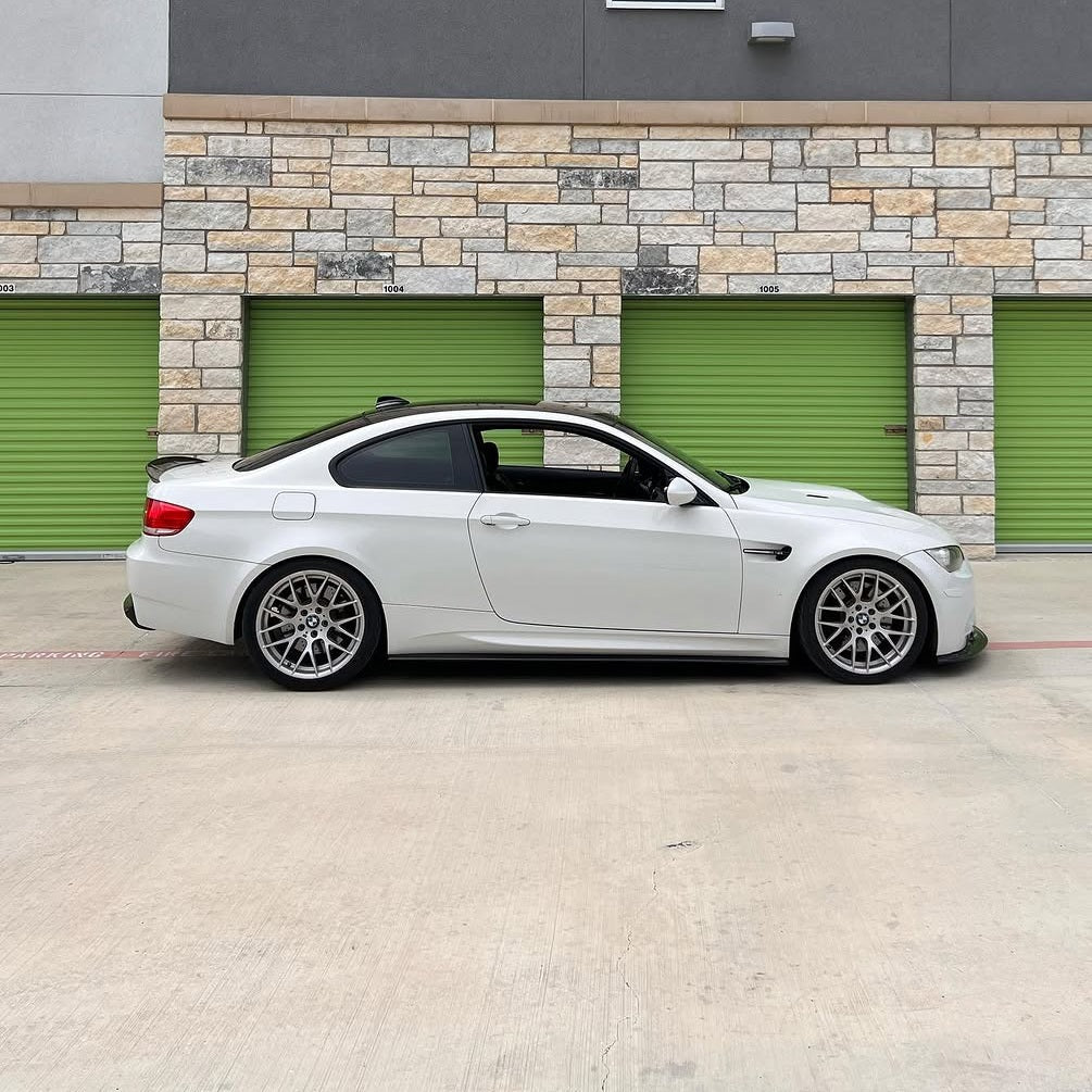 Faldones laterales de fibra de carbono para BMW E92 M3 Coupé