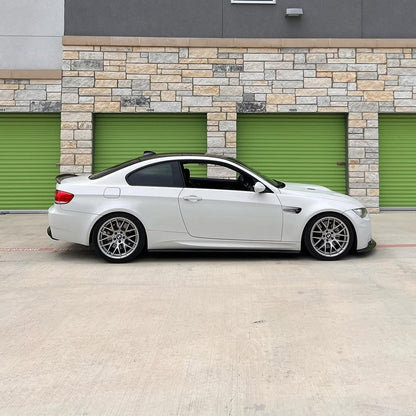 Faldones laterales de fibra de carbono para BMW E92 M3 Coupé