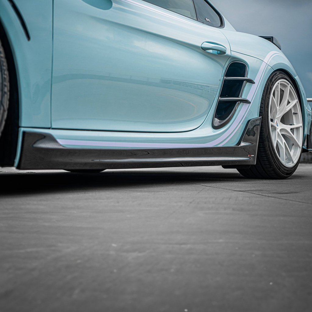 Porsche TAKD V2 Pre-Preg Carbonfaser-Seitenschweller für 718 Cayman &amp; Boxter 