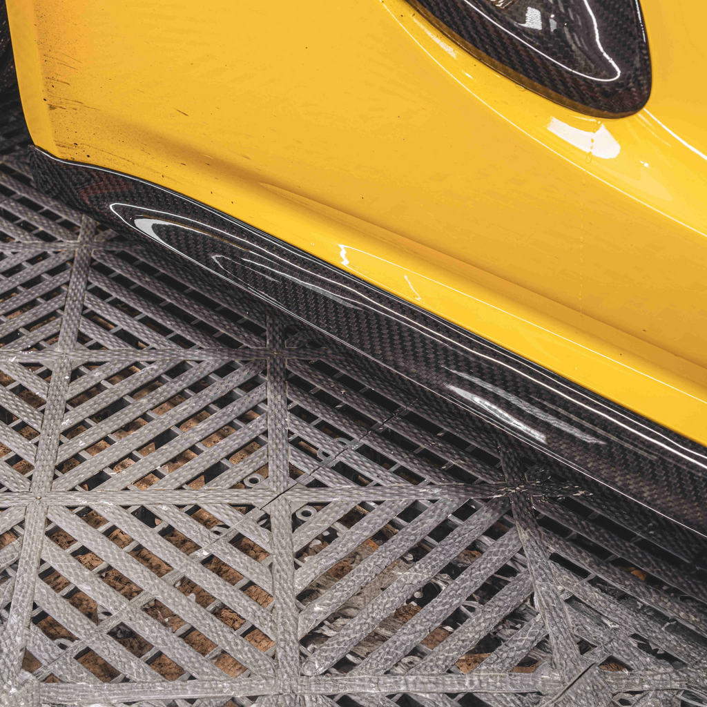 Porsche TAKD V1 Pre-Preg Carbonfaser-Seitenschweller für 718 Cayman &amp; Boxter 