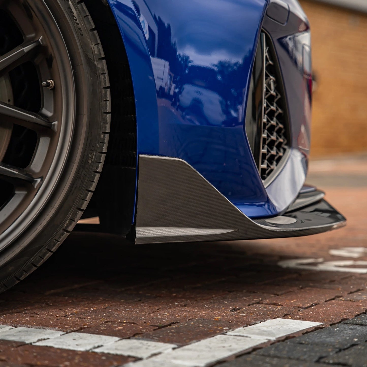 Audi Pre-Pregged Carbon Fiber Topsth Designs Front Splitter for C8 RS6 & RS7 (2019+)