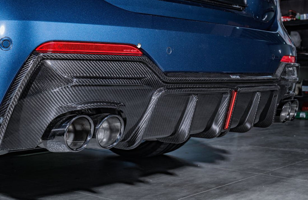 BMW Carbon Fiber Karbel Style Rear Diffuser for G22 (2020+)