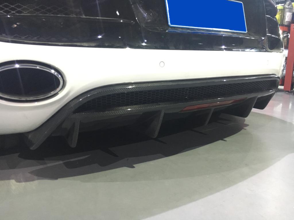 Audi Carbon Fiber ML Style Heckdiffusor für R8 Gen 1