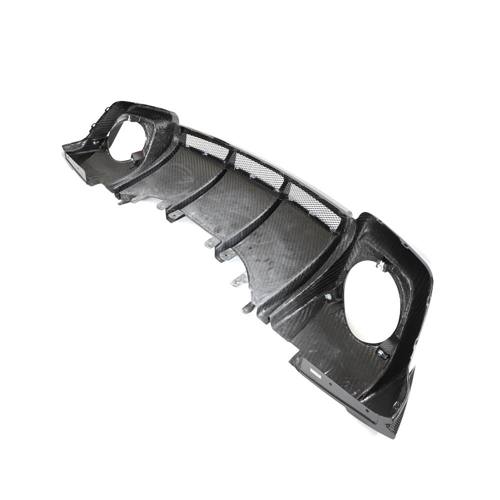 Audi Pre-Pregged Carbon Fiber Performance Style Rear Diffuser for R8 Gen 2 FL
