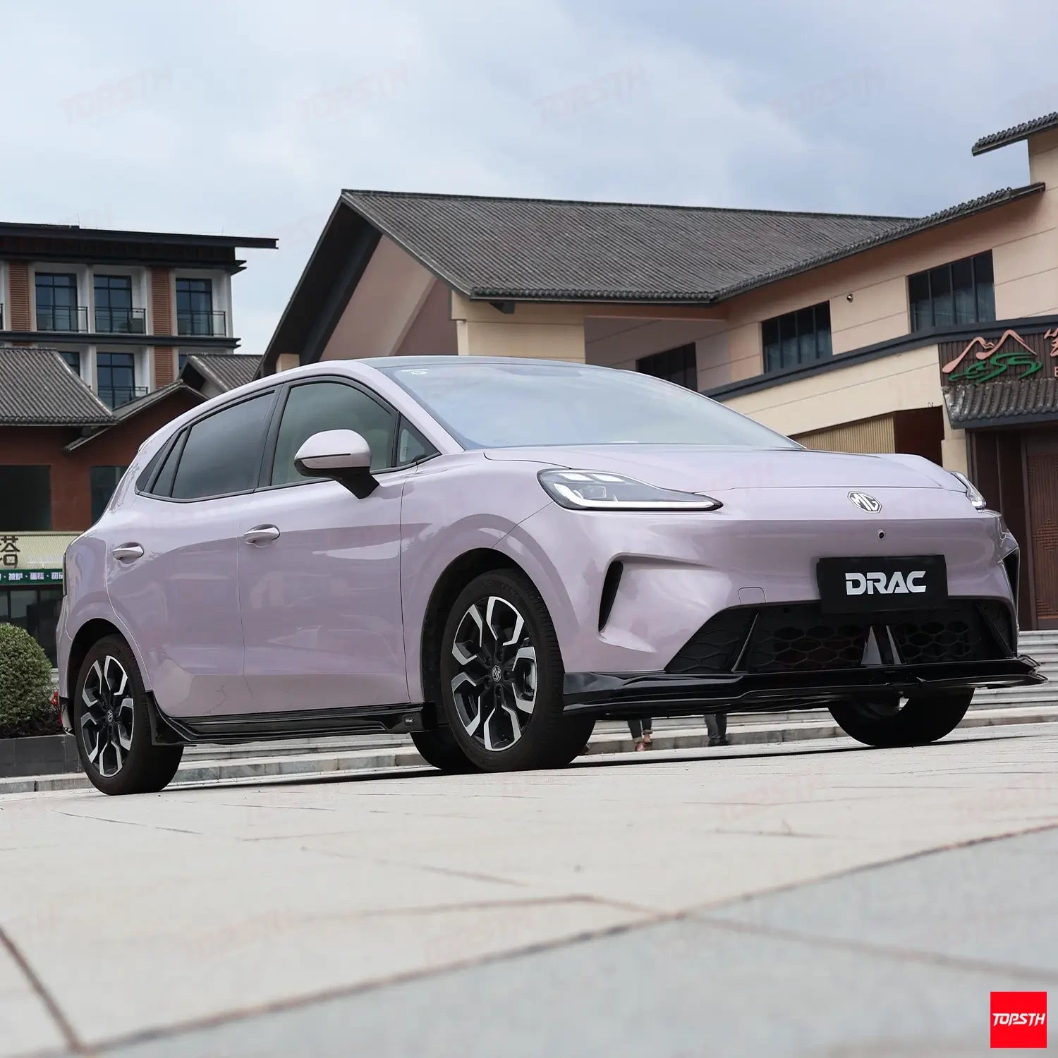 TOPSTH DRAC Style ABS Body Kit for 2025+ MG4 EV Mulan, Front View.