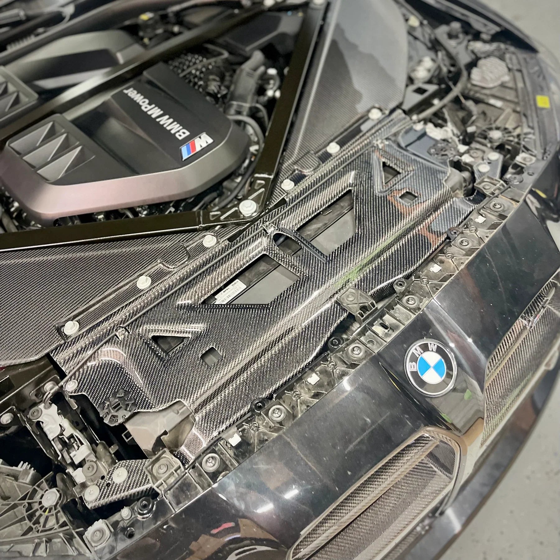 BMW Pre-Pregged Carbon Fiber OEM Style Engine Intake Cover for G80 M3 ...