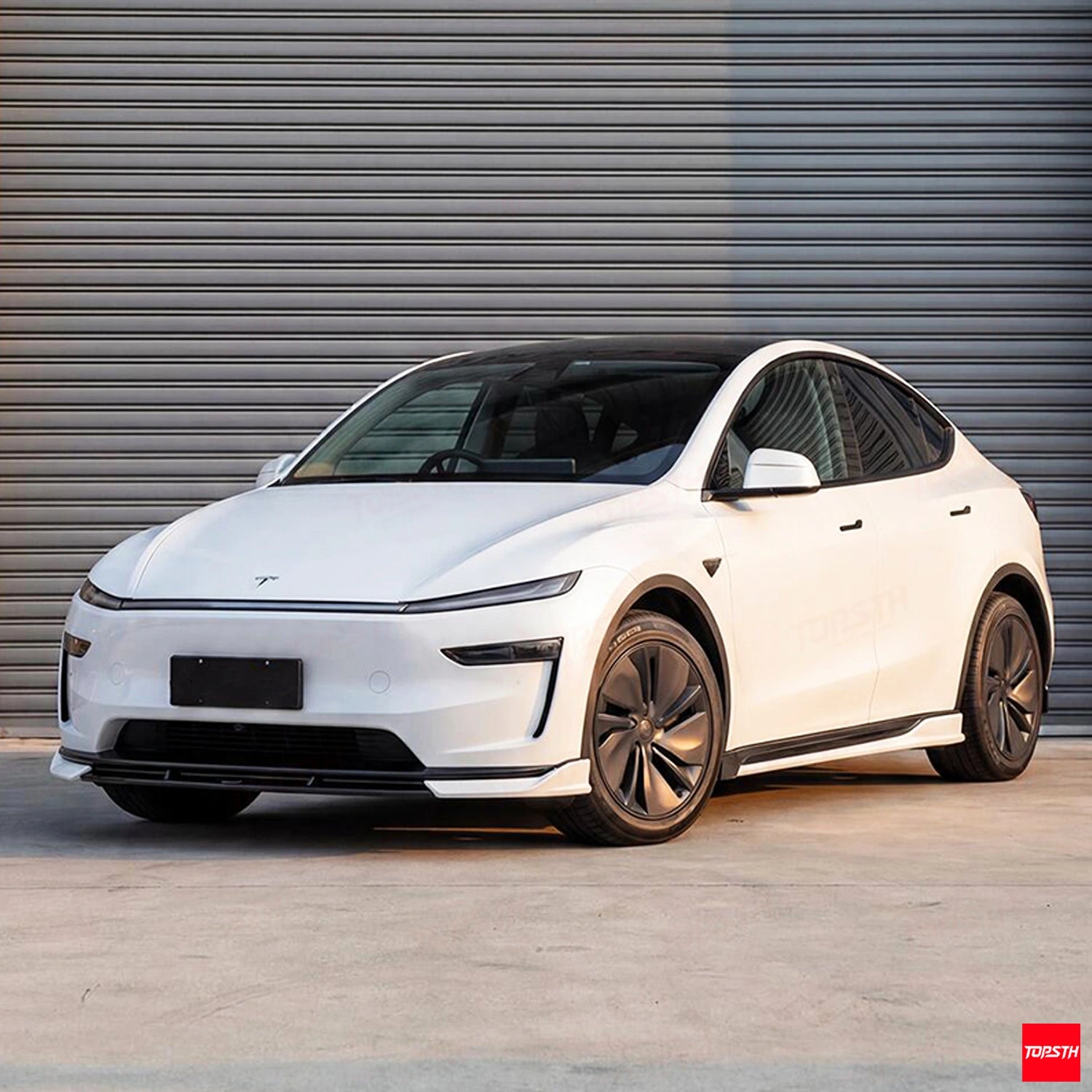 TOPSTH RES Style ABS Body Kit for 2025+ Tesla Model Y juniper, Front 3 Quarter View.