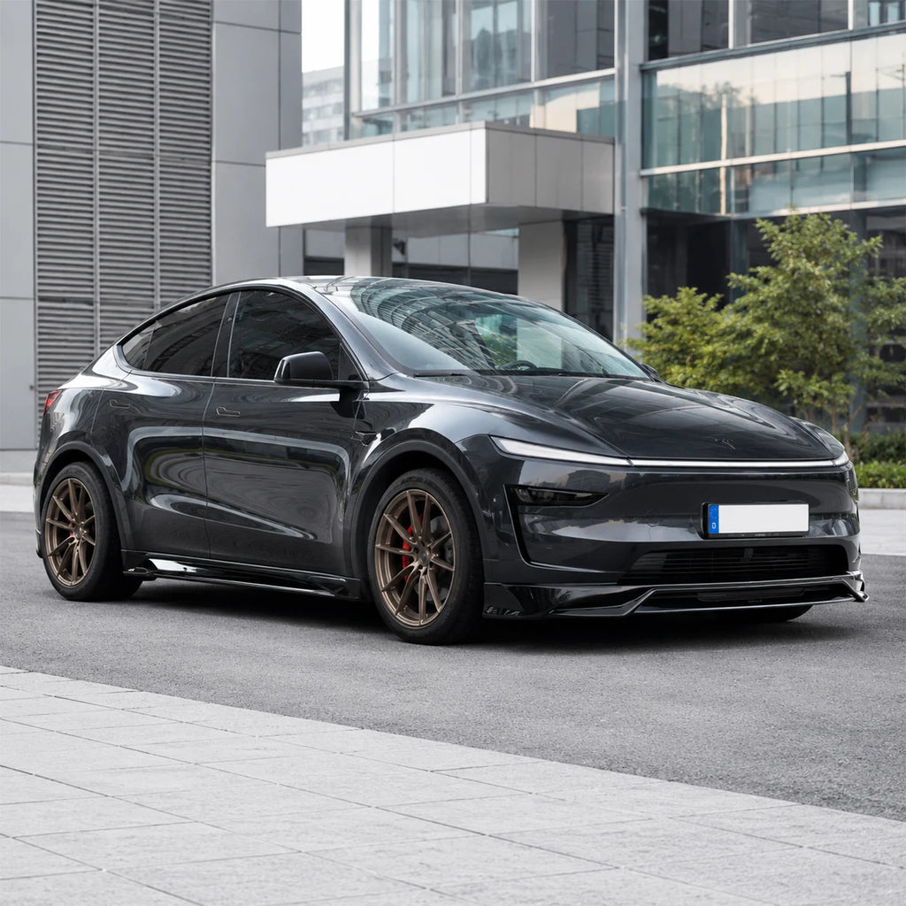 TOPSTH SP Style ABS Body Kit for 2025+ Tesla Model YL/YYY, Front 3 Quarter View.