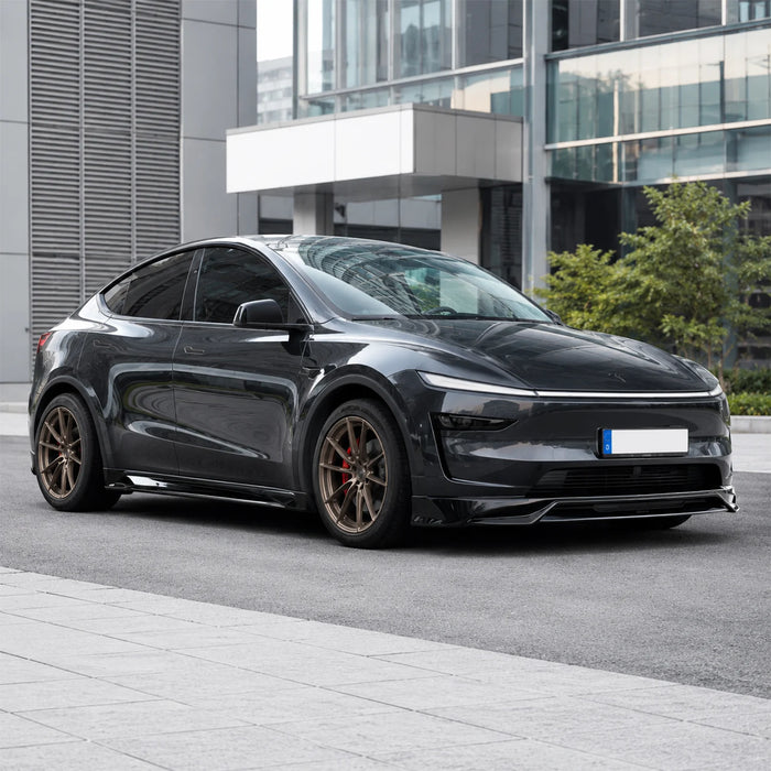 TOPSTH SP Style ABS Body Kit for 2025+ Tesla Model YL/YYY, Front 3 Quarter View.