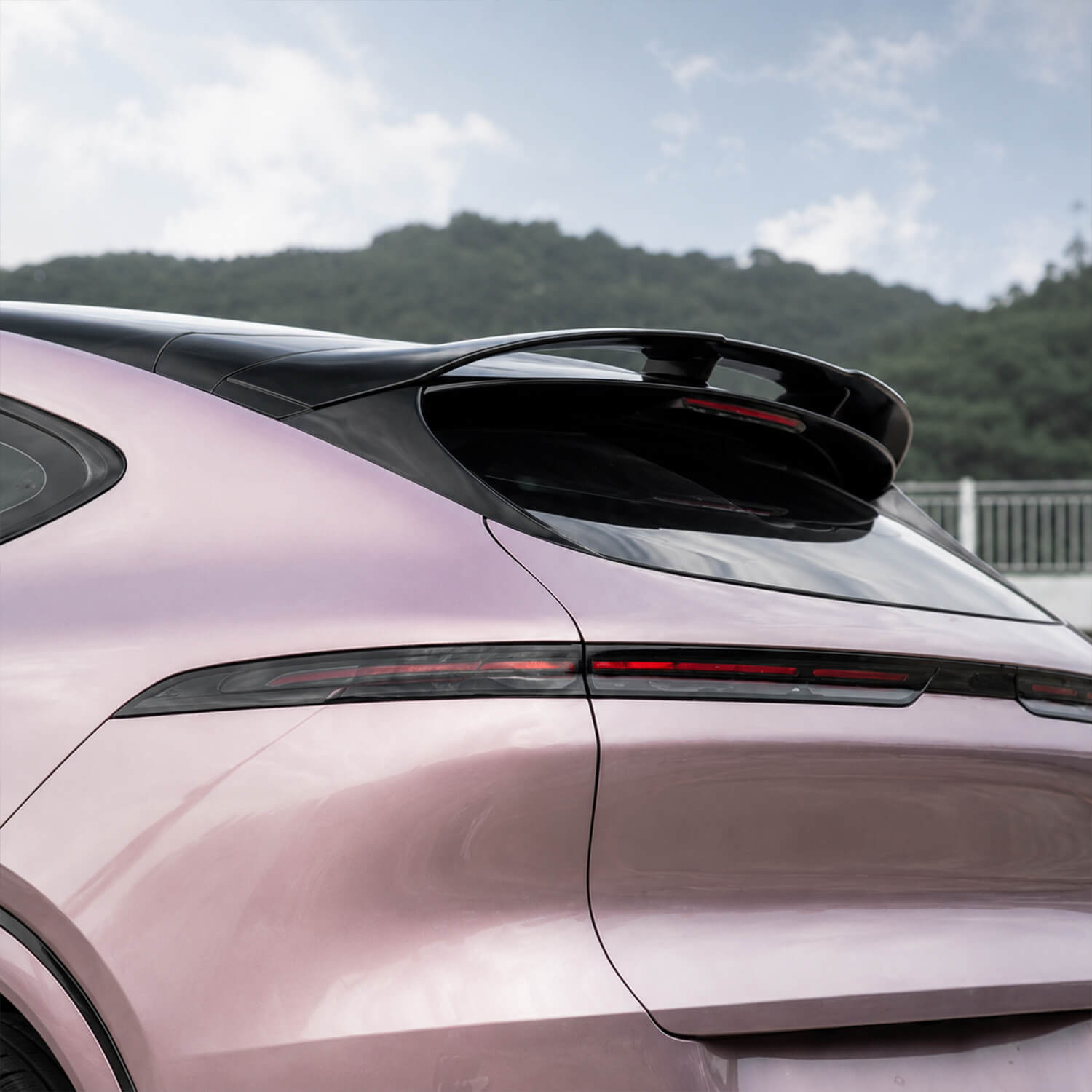 2025+ Xpeng G6 DYS Style ABS Rear Spoiler