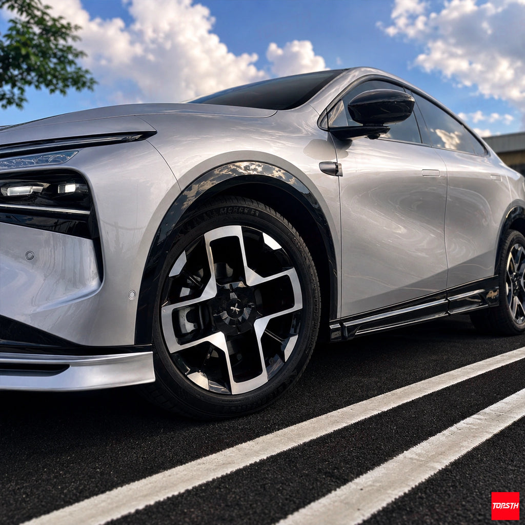 TOPSTH TP Style ABS Body Kit for 2025+ Xpeng G7, Front 3 Quarter View.