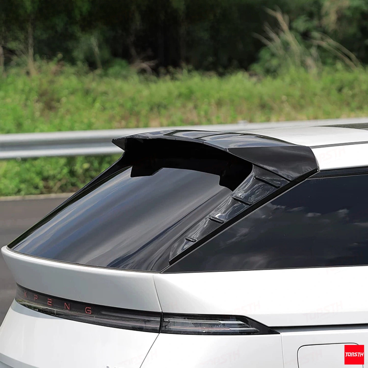 TOPSTH YG Style ABS Rear Spoiler for 2024+ XPeng X9, Rear Spoiler Detail.